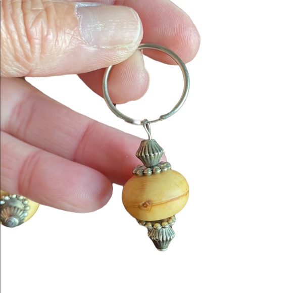 4/$20!!!   Dangle Pierced Earrings - Picture 2 of 2